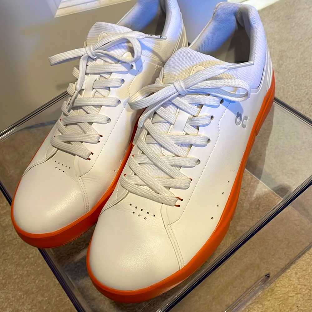 On cloud “The Roger” mens size 10.5